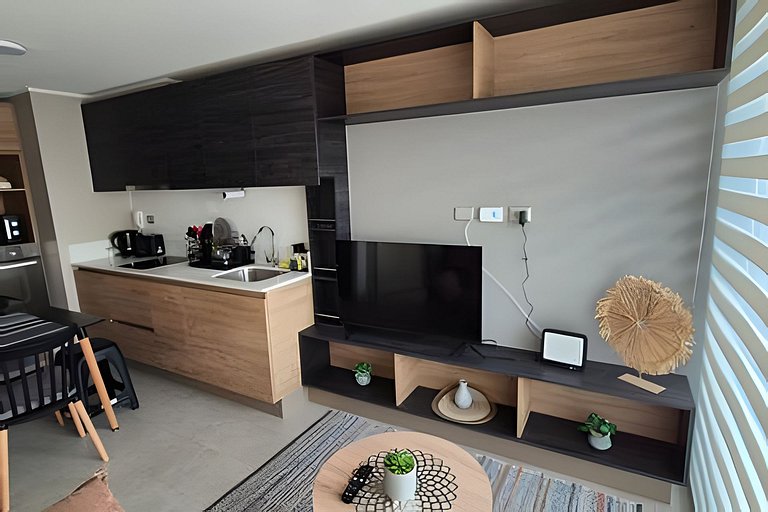 VR|Ñuñoa 2PAX|parking|metro|aire acondicionado