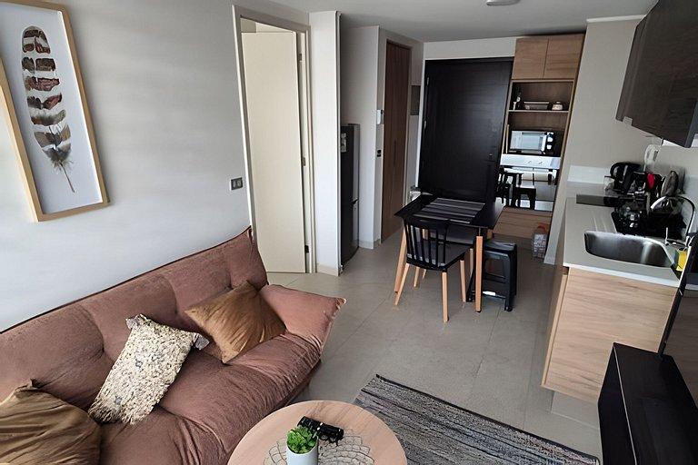 VR|Ñuñoa 2PAX|parking|metro|aire acondicionado