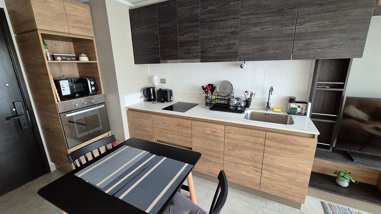 VR| Ñuñoa 2PAX|parking|metro|aire acondicionado