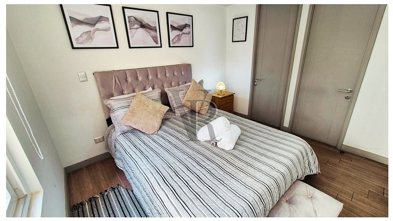 VR | 2PAX Parking free, frente al Club Hípico Movistar Arena