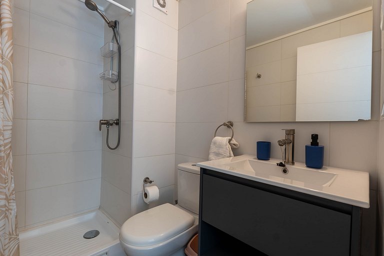 VR | 3PAX Parking free, frente al Movistar Arena