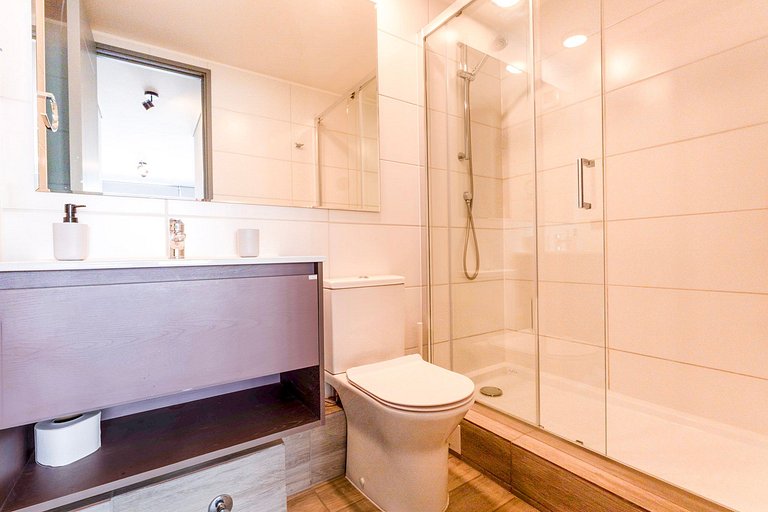 VR | 2PAX, 1D1B, GYM, balcón, Piscina Metro Toesca