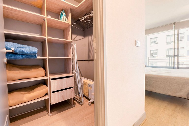 VR | 2PAX, 1D1B, GYM, balcón, Piscina Metro Toesca