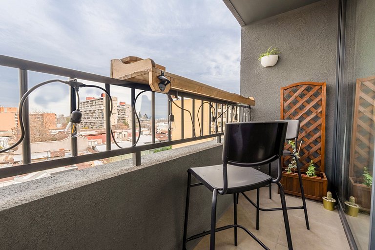 Metro Toesca a 650 m · Studio con terraza